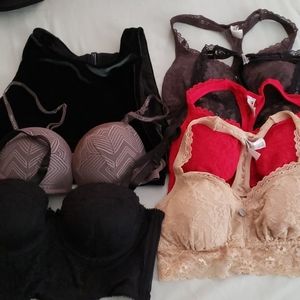 7 Designer Fashion Bras Assortment  XSmall Small